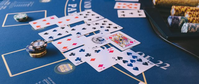 legal gambling age in vegas